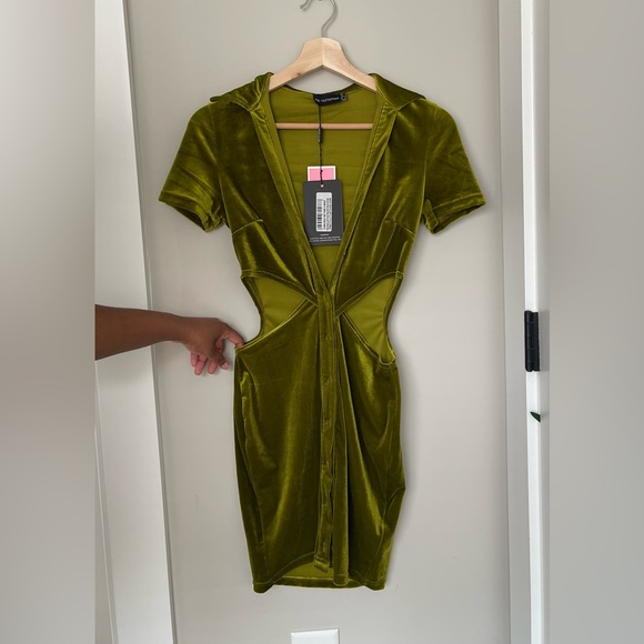 Olive Velvet Cut Out Short Sleeve Shirt Dress - Picture 3 of 5